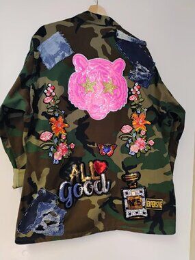 Men's XL/Ladies 2XL fitted camo with patches